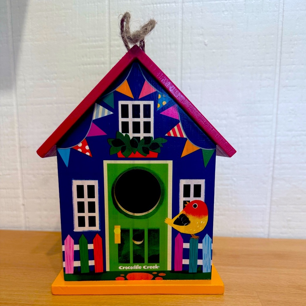 Colorful Crocodile Creek Birdhouse | Brand New‎